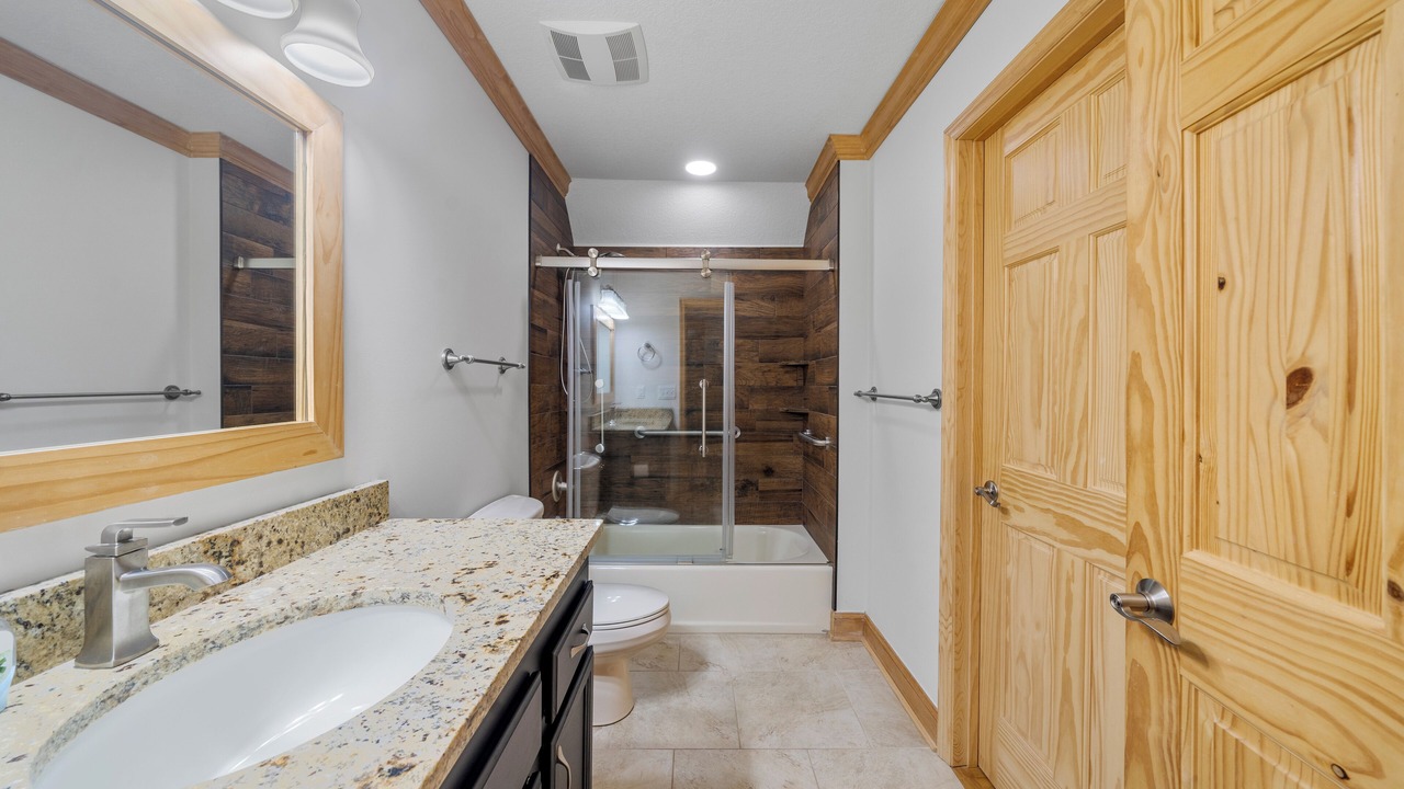 Photo of Bathroom in Sunset Cove