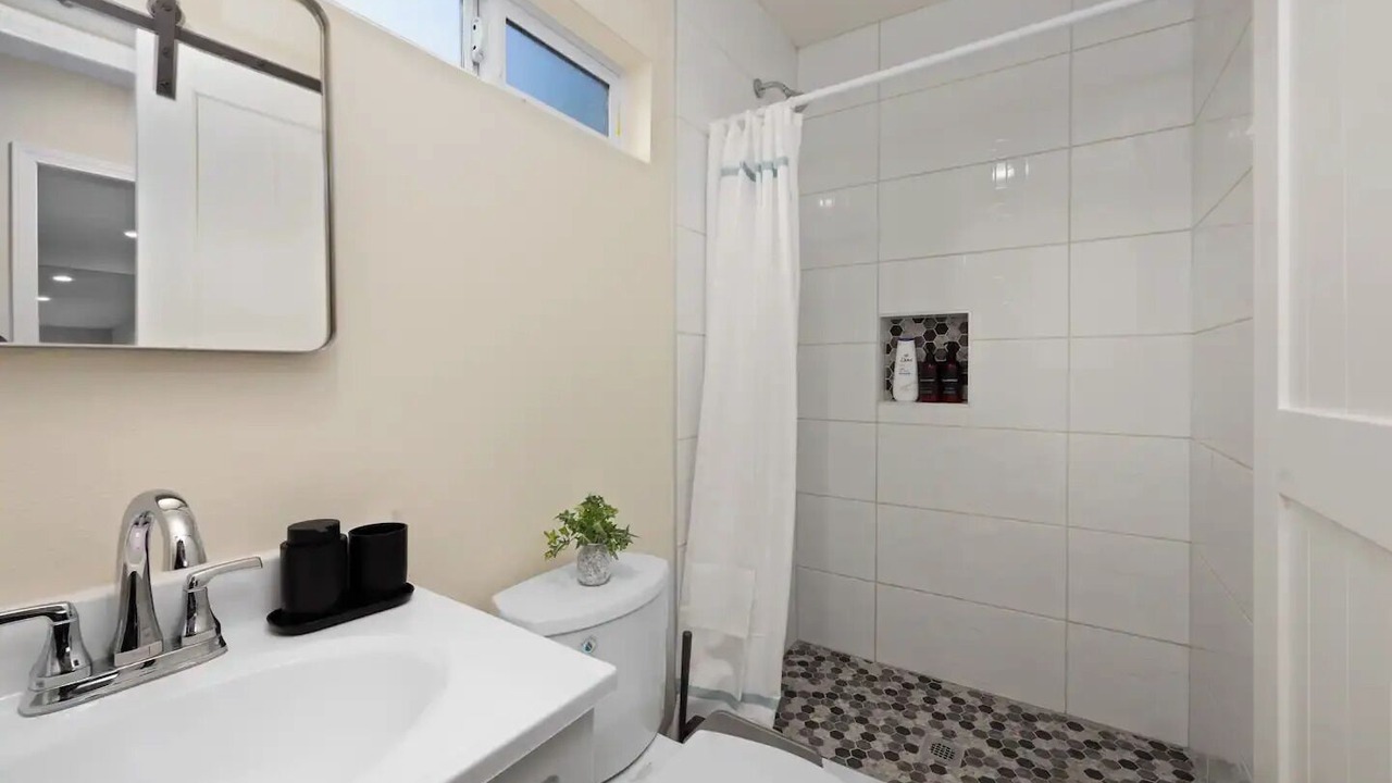 Photo of Bathroom in Covina