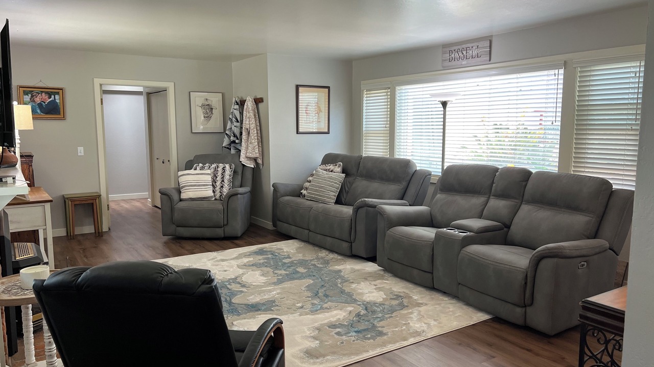 Photo of Livingroom in Carmel