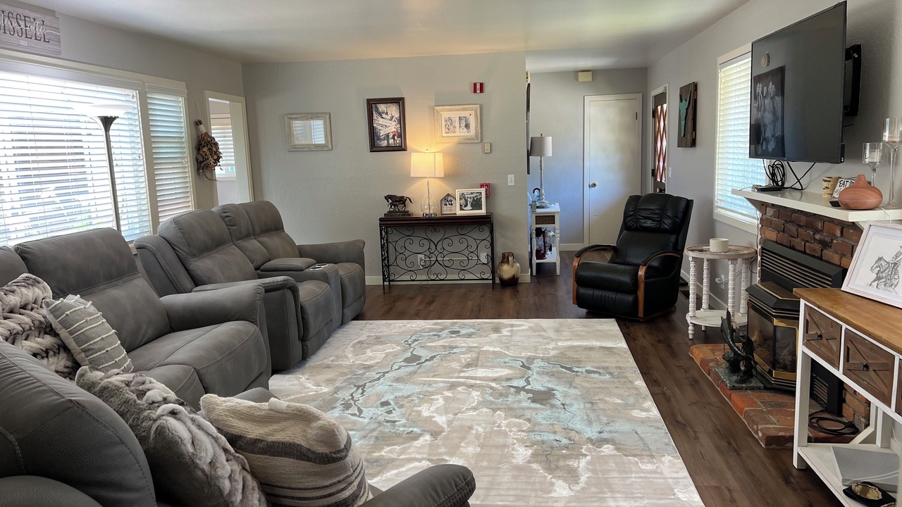 Photo of Livingroom in Carmel