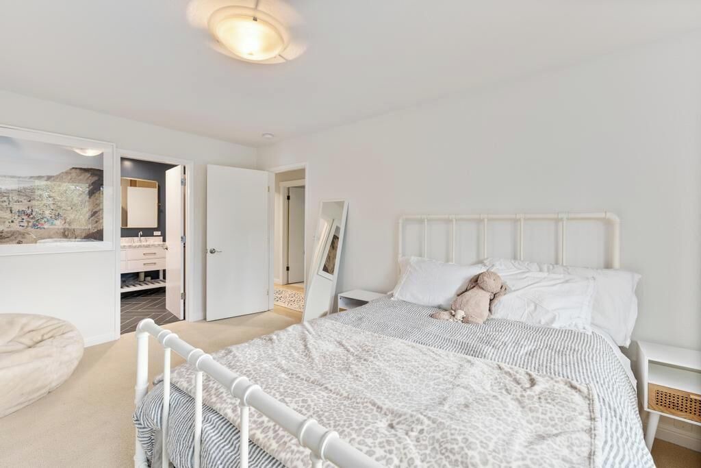 Photo of Bedroom in San Anselmo