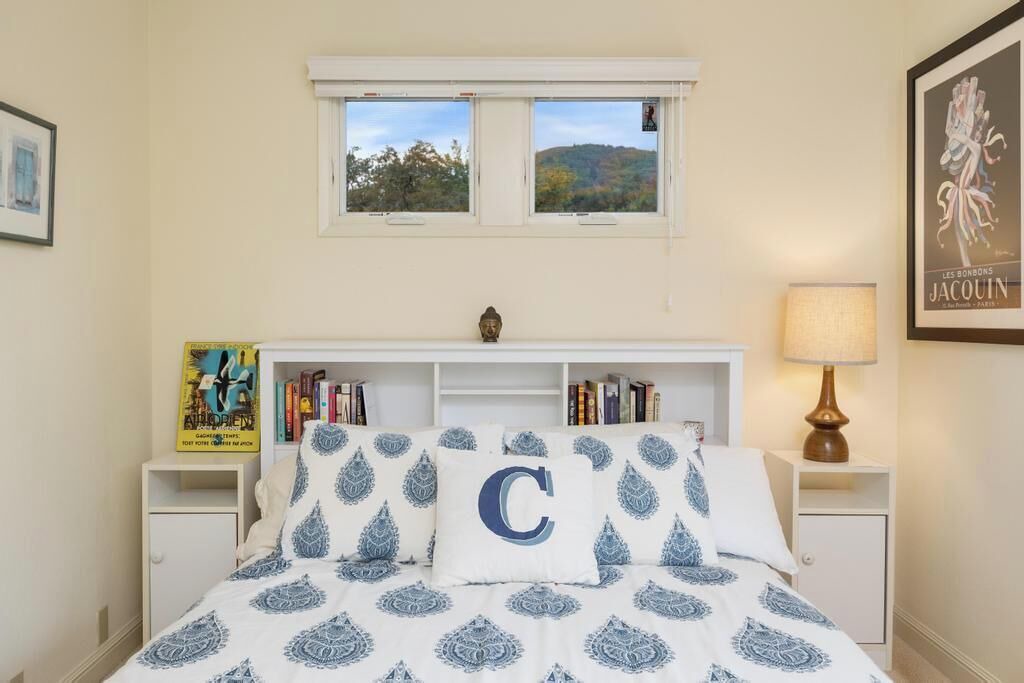 Photo of Bedroom in San Anselmo
