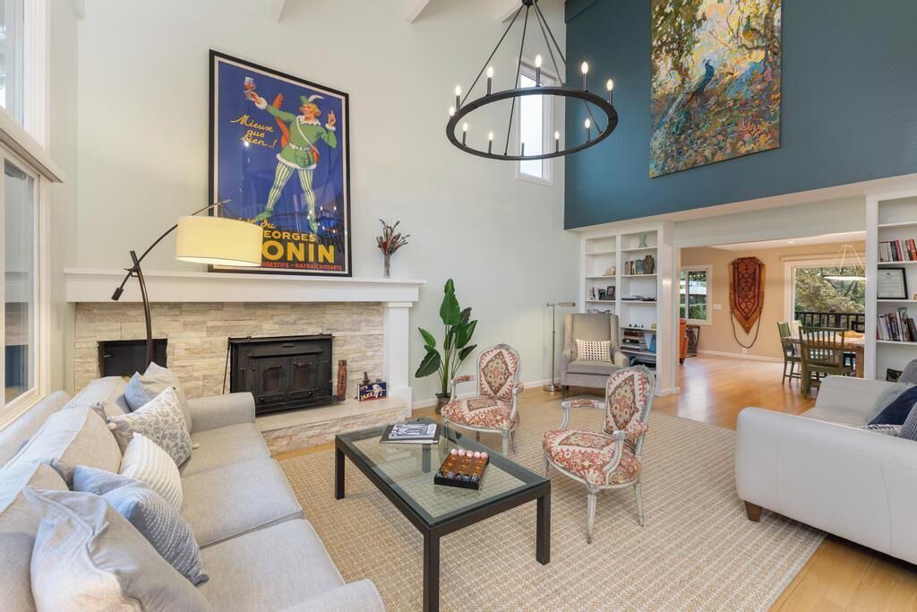 Photo of Livingroom in San Anselmo