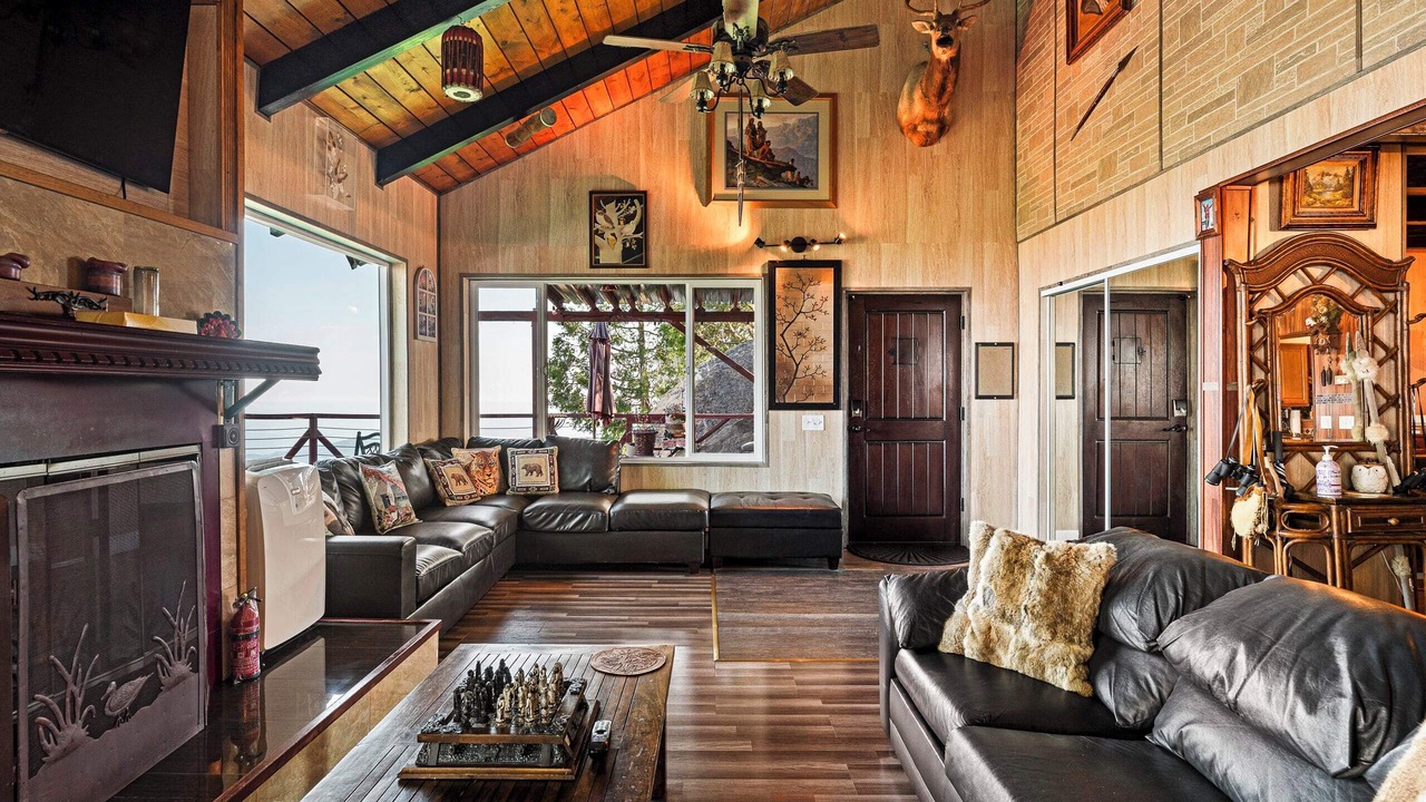 Photo of Livingroom in Pauma Valley