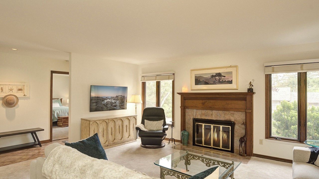 Photo of Livingroom in Golden Rectangle