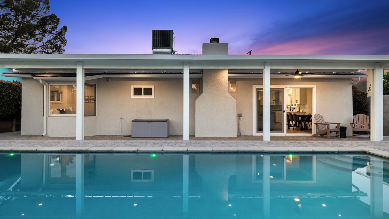 Photo of Outdoor in North Hills