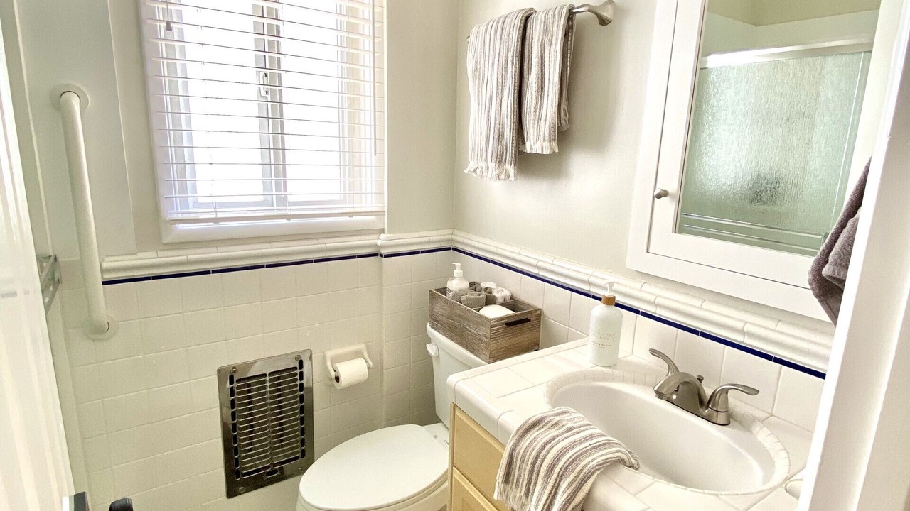 Photo of Bathroom in West Newport
