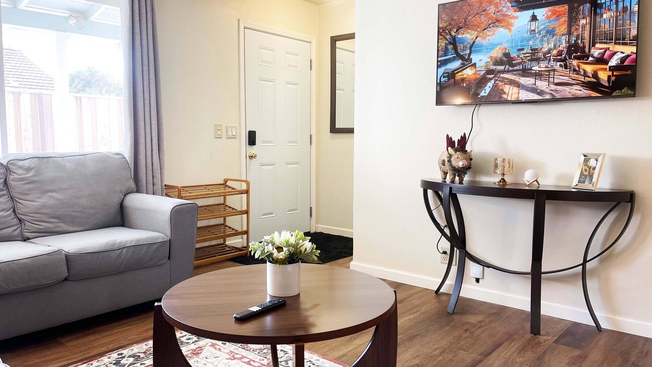 Photo of Livingroom in Campbell