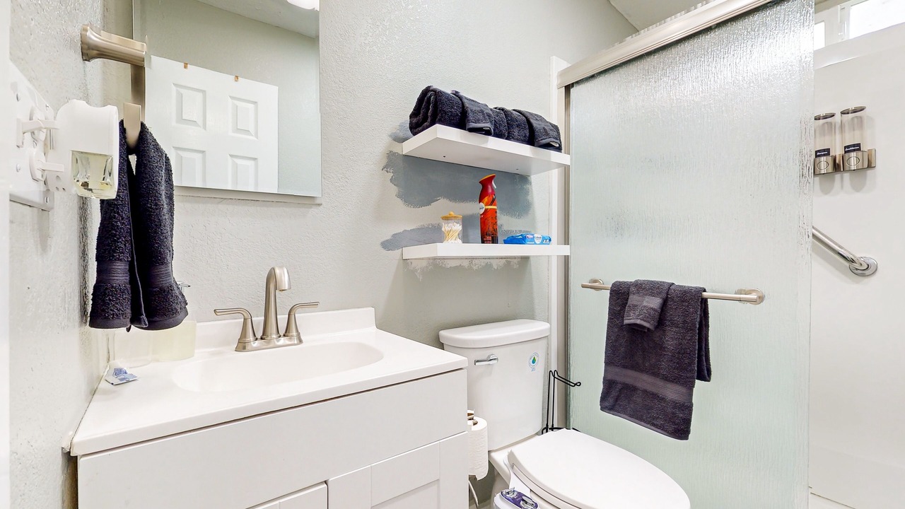 Photo of Bathroom in Bethel Island