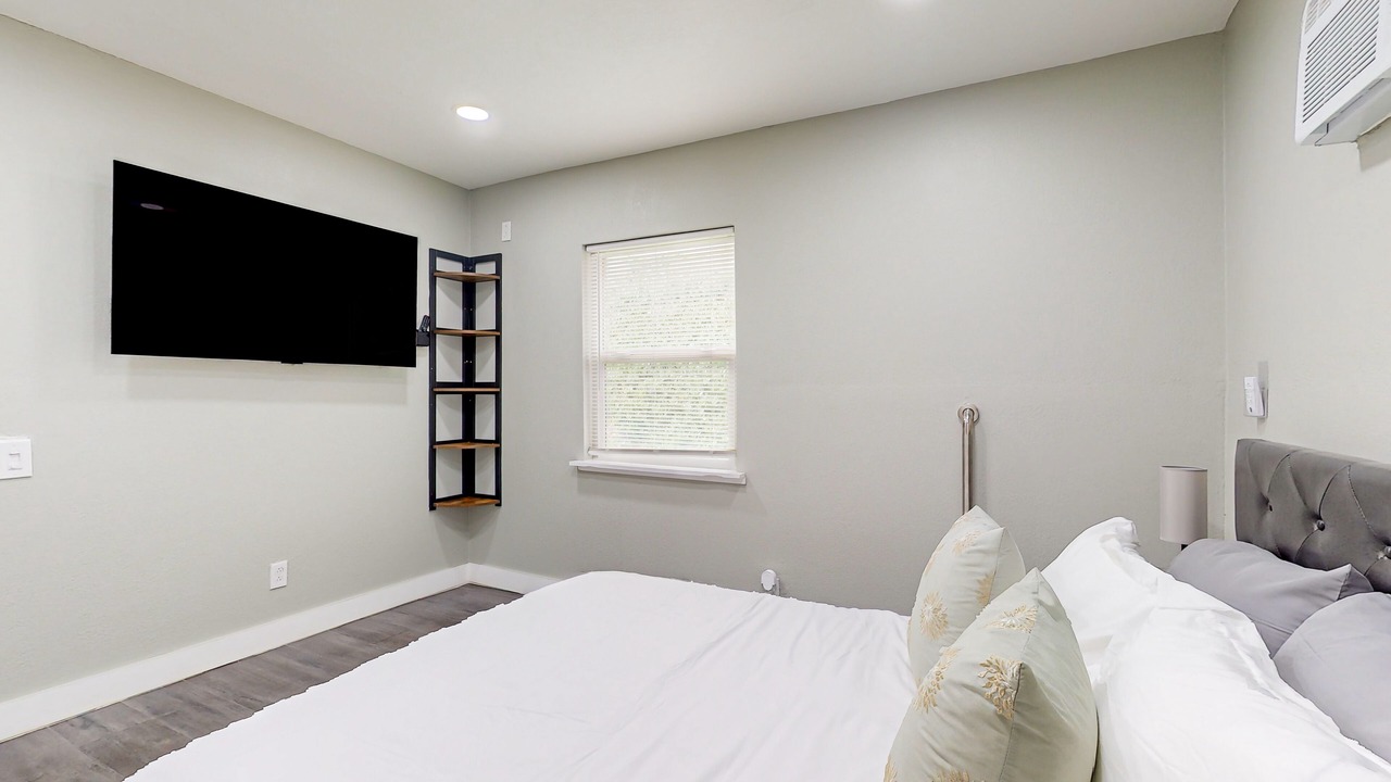 Photo of Bedroom in Bethel Island
