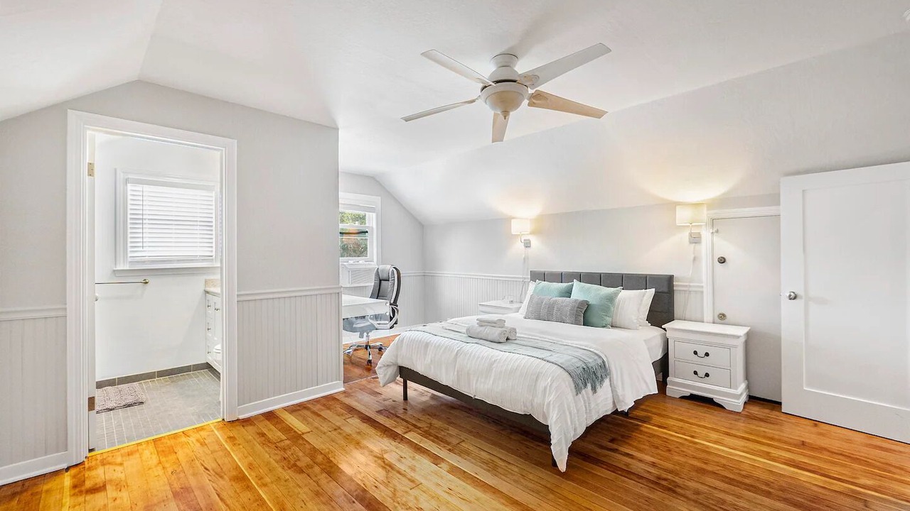 Photo of Bedroom in Santa Clara
