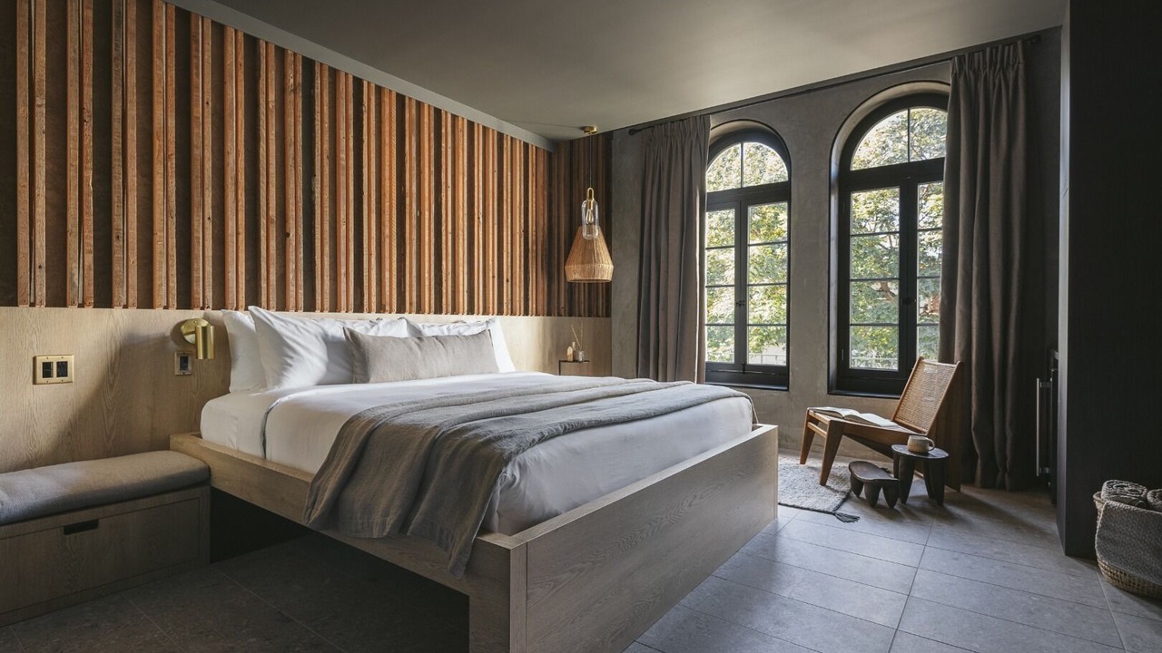 Photo of Bedroom in Lower State