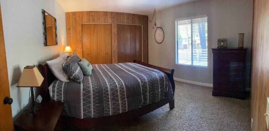 Photo of Bedroom in Lakehead-Lakeshore