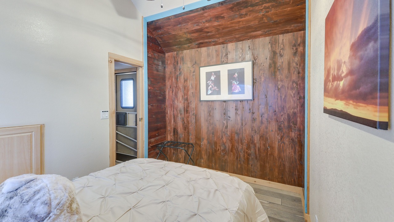 Photo of Bedroom in Lake Almanor Peninsula