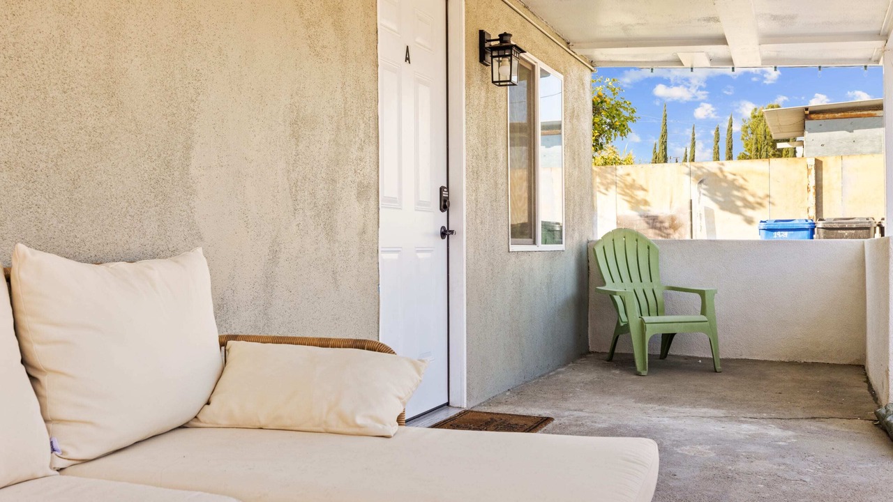 Photo of Patio Balcony in Ontario