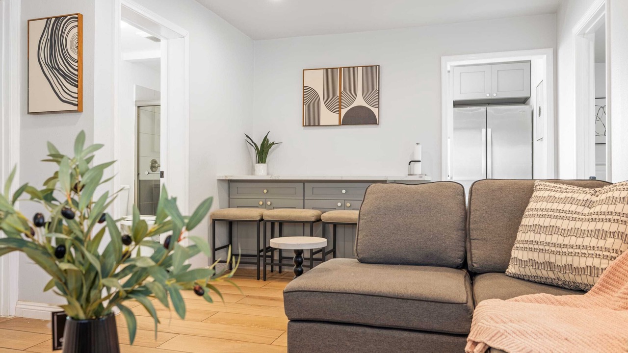 Photo of Livingroom in Ontario