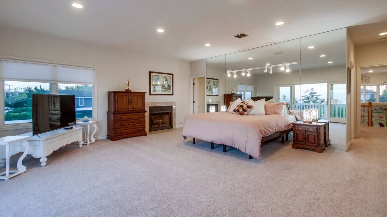 Photo of Bedroom in Sunset Cliffs