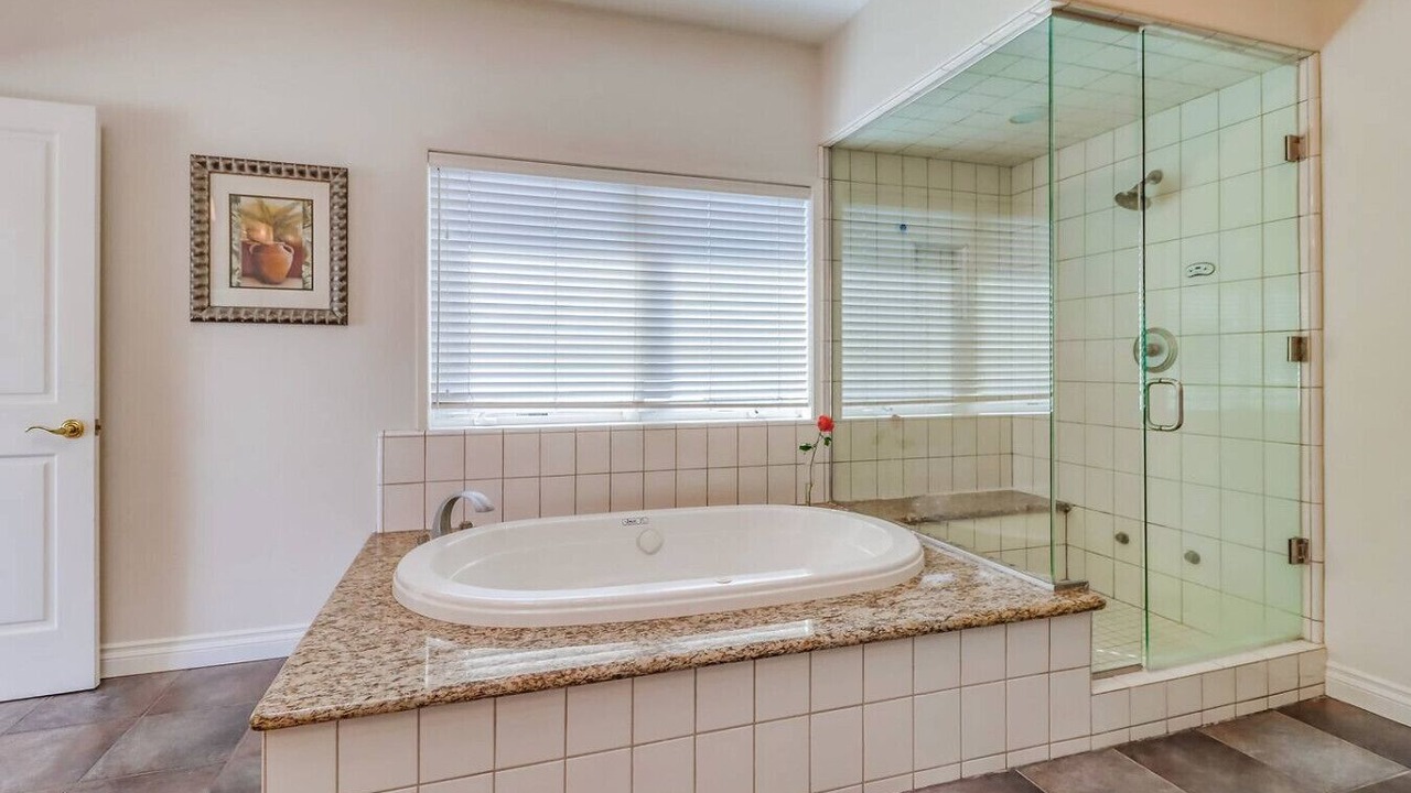 Photo of Bathroom in Sunset Cliffs