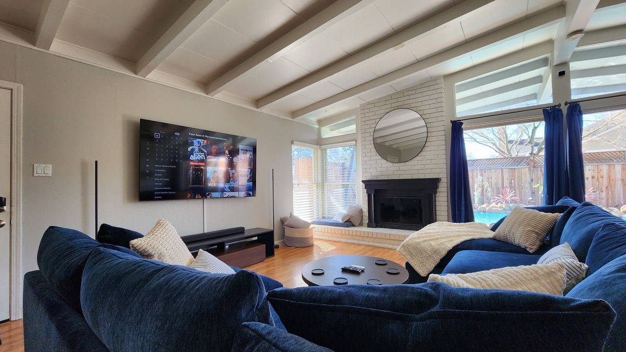 Photo of Livingroom in West Sacramento
