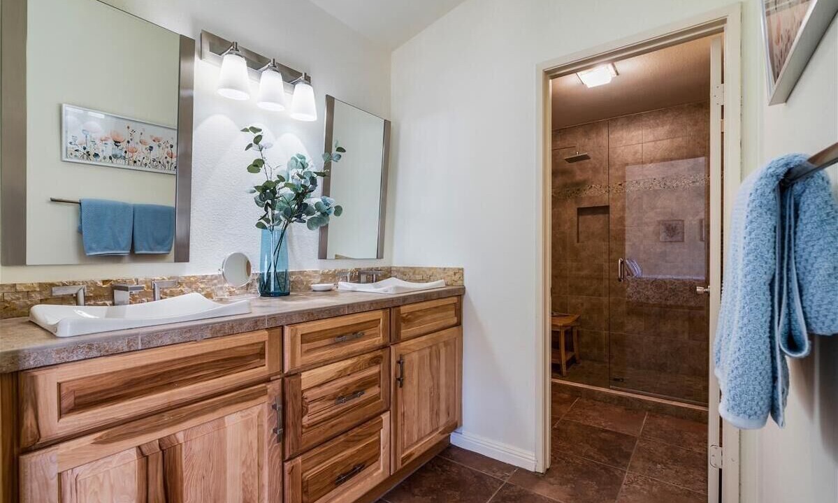 Photo of Bathroom in La Quinta