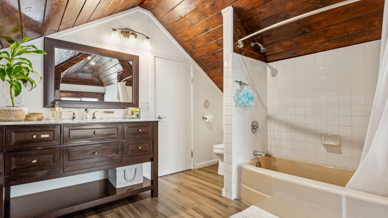 Photo of Bathroom in San Rafael