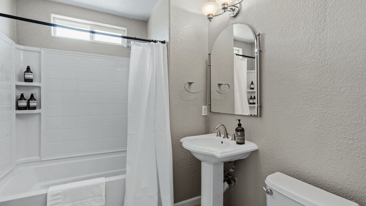 Photo of Bathroom in South Park