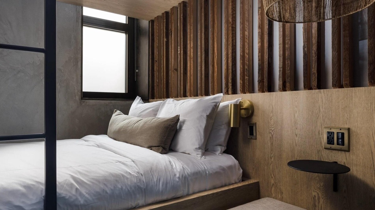 Photo of Bedroom in Lower State