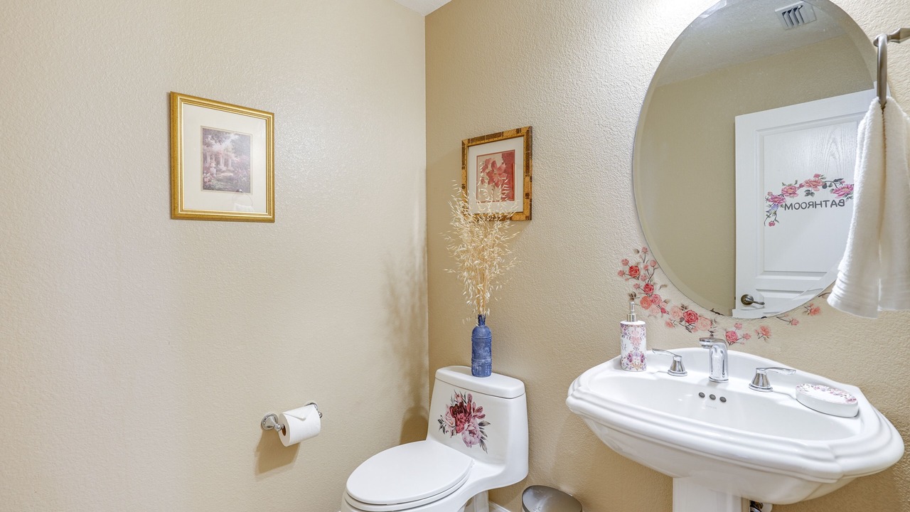 Photo of Bathroom in Hercules