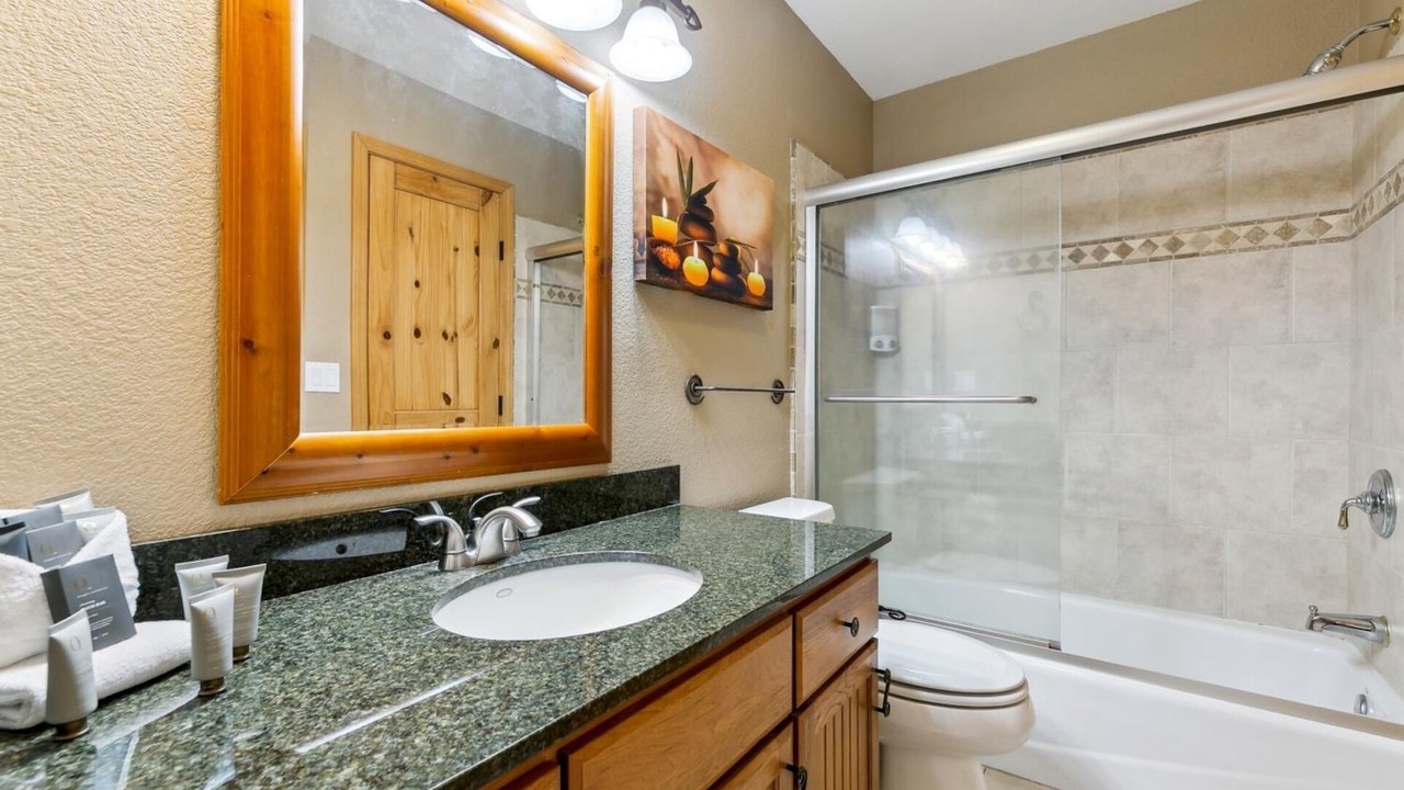 Photo of Bathroom in Mountain View Estates