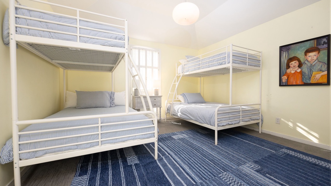 Photo of Bedroom in Glen Ellen