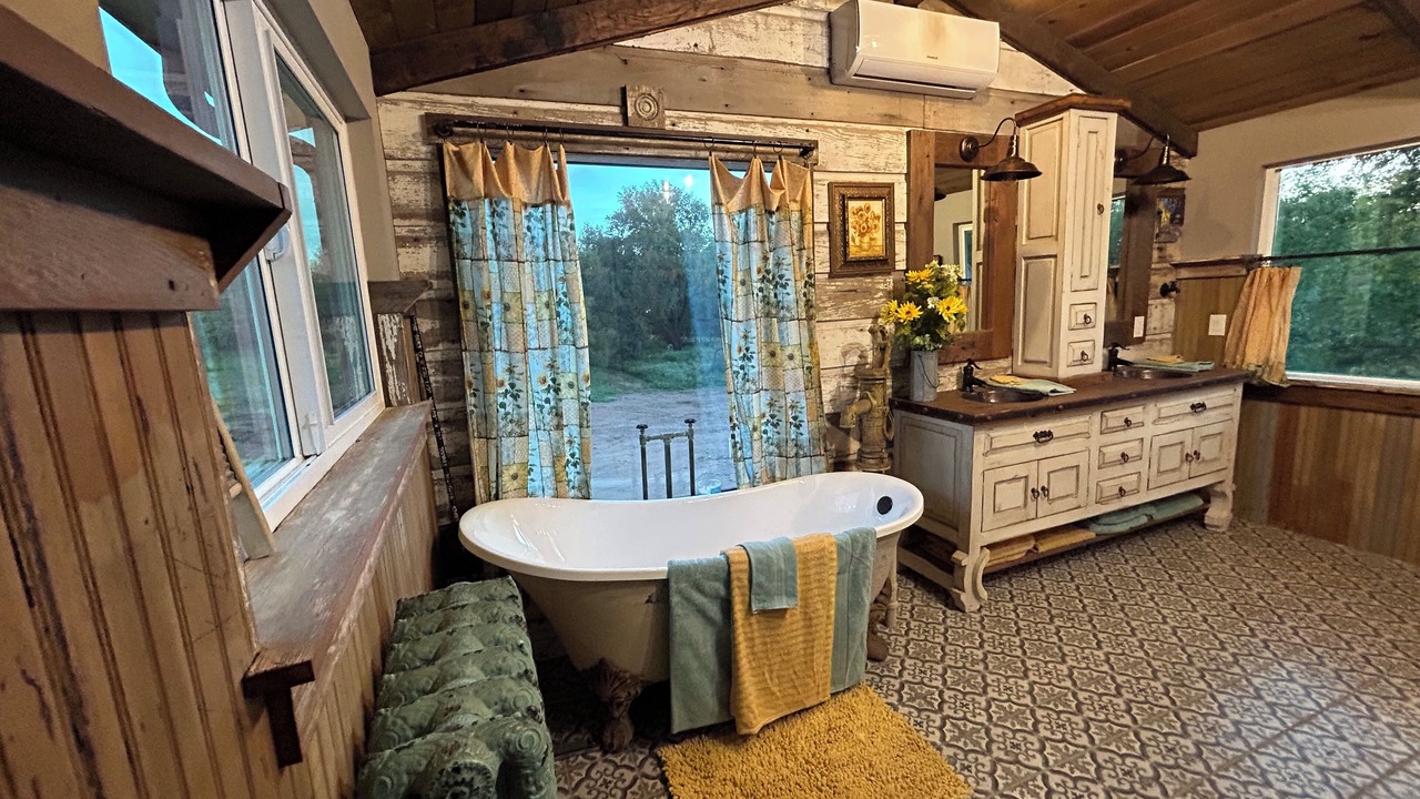 Photo of Bathroom in Loomis