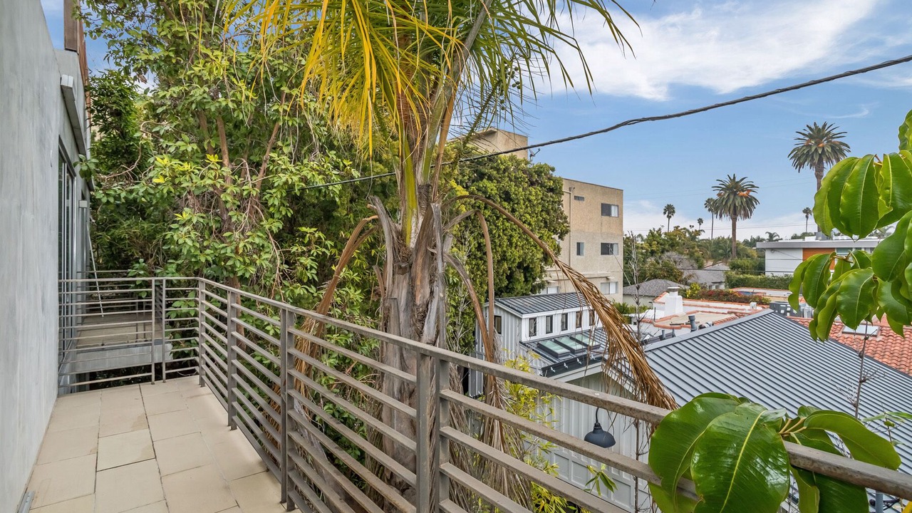 Photo of Outdoor in Beverly Grove