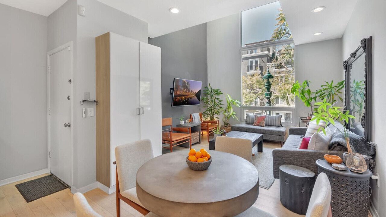 Photo of Livingroom in Little Italy