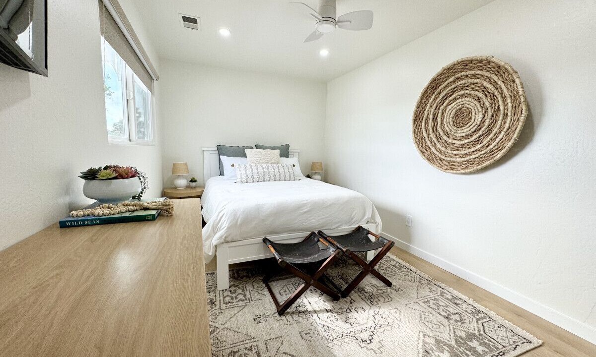 Photo of Bedroom in Summerland