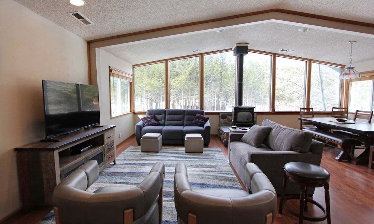 Photo of Livingroom in Meyers