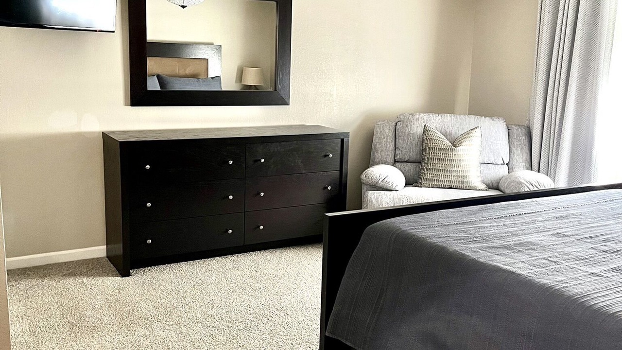 Photo of Bedroom in Plumas Eureka Estates