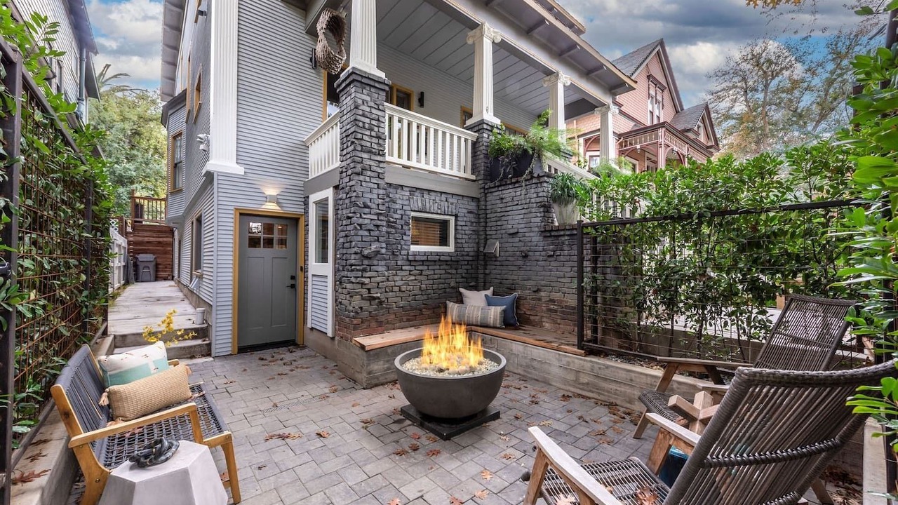 Photo of Outdoor in Midtown Sacramento