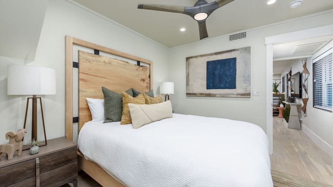 Photo of Bedroom in Midtown Sacramento
