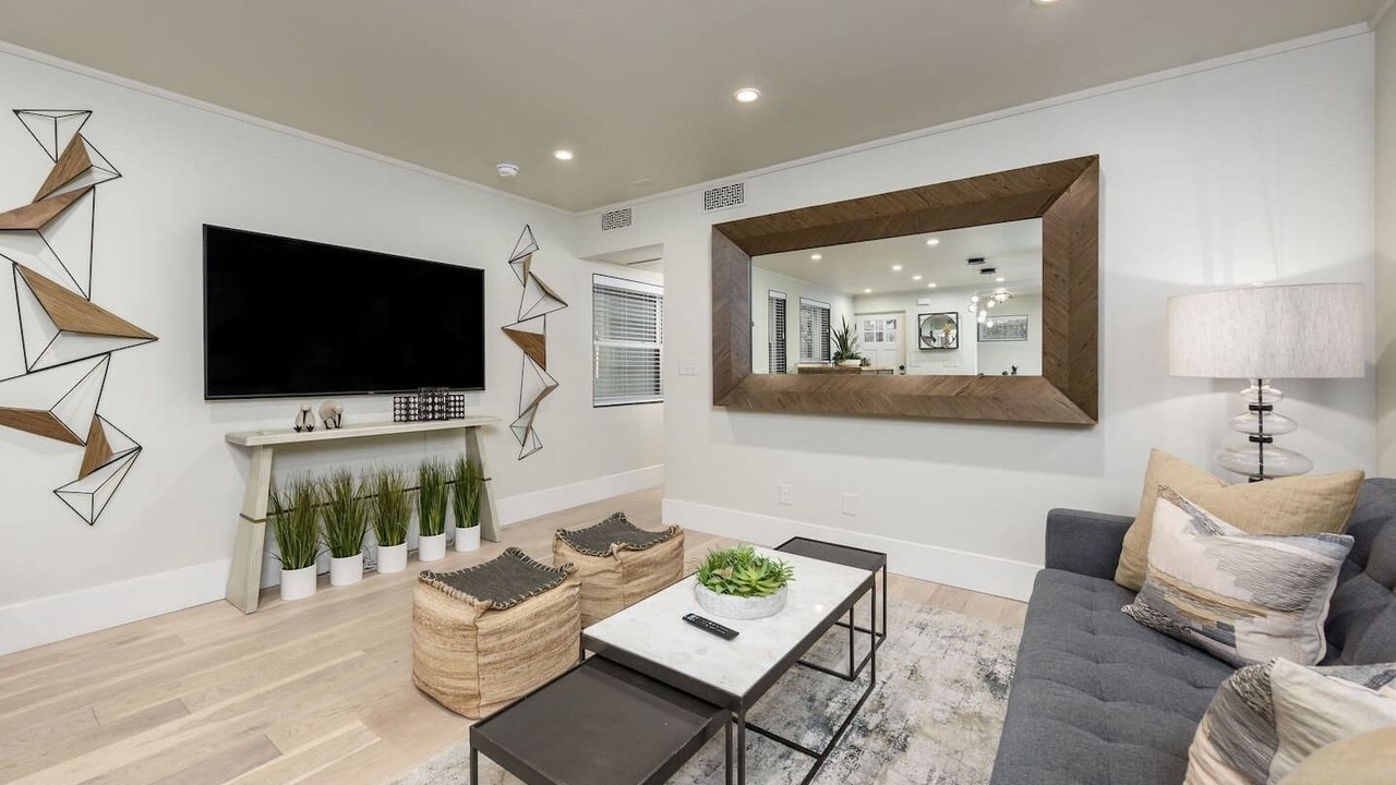 Photo of Livingroom in Midtown Sacramento