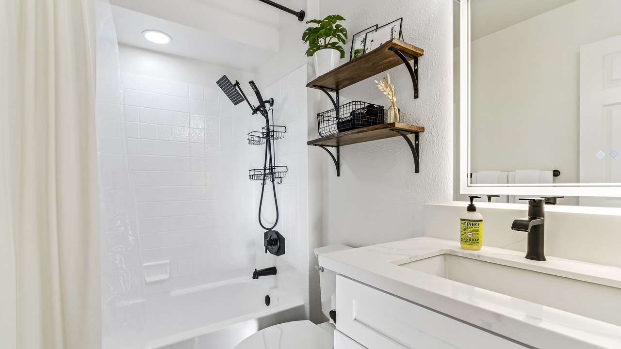 Photo of Bathroom in Point Loma Heights