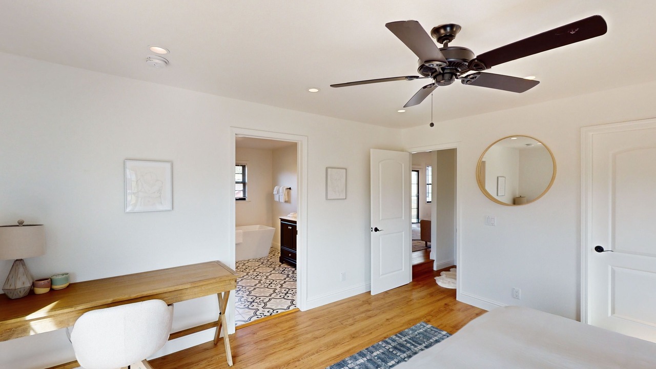 Photo of Bedroom in Penngrove