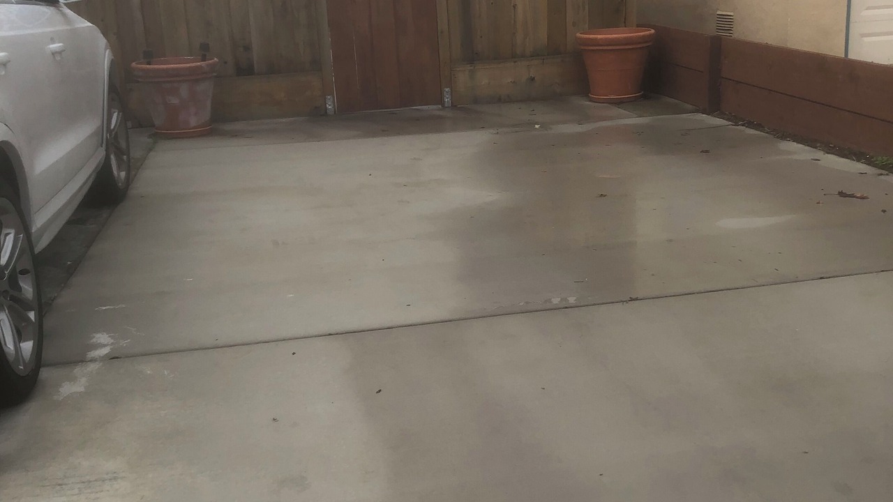 Photo of Outdoor in North and East