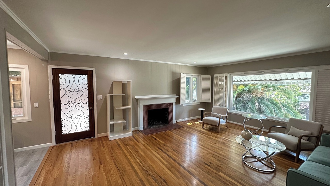 Photo of Bedroom in Pacific Palisades