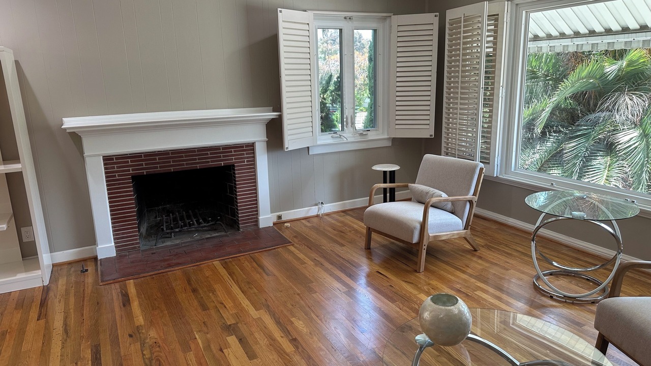 Photo of Bedroom in Pacific Palisades