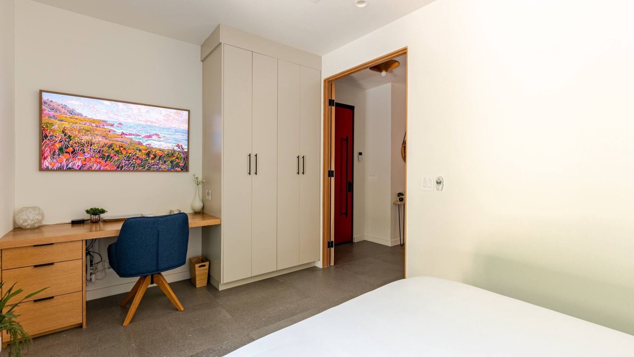 Photo of Bedroom in Hollywood