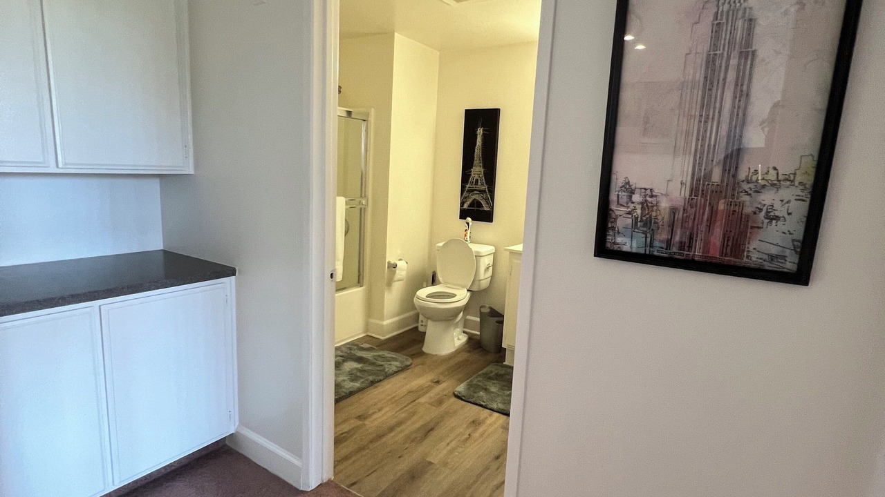 Photo of Bathroom in Panorama City
