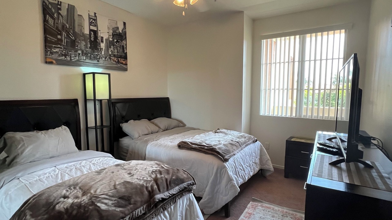 Photo of Bedroom in Panorama City