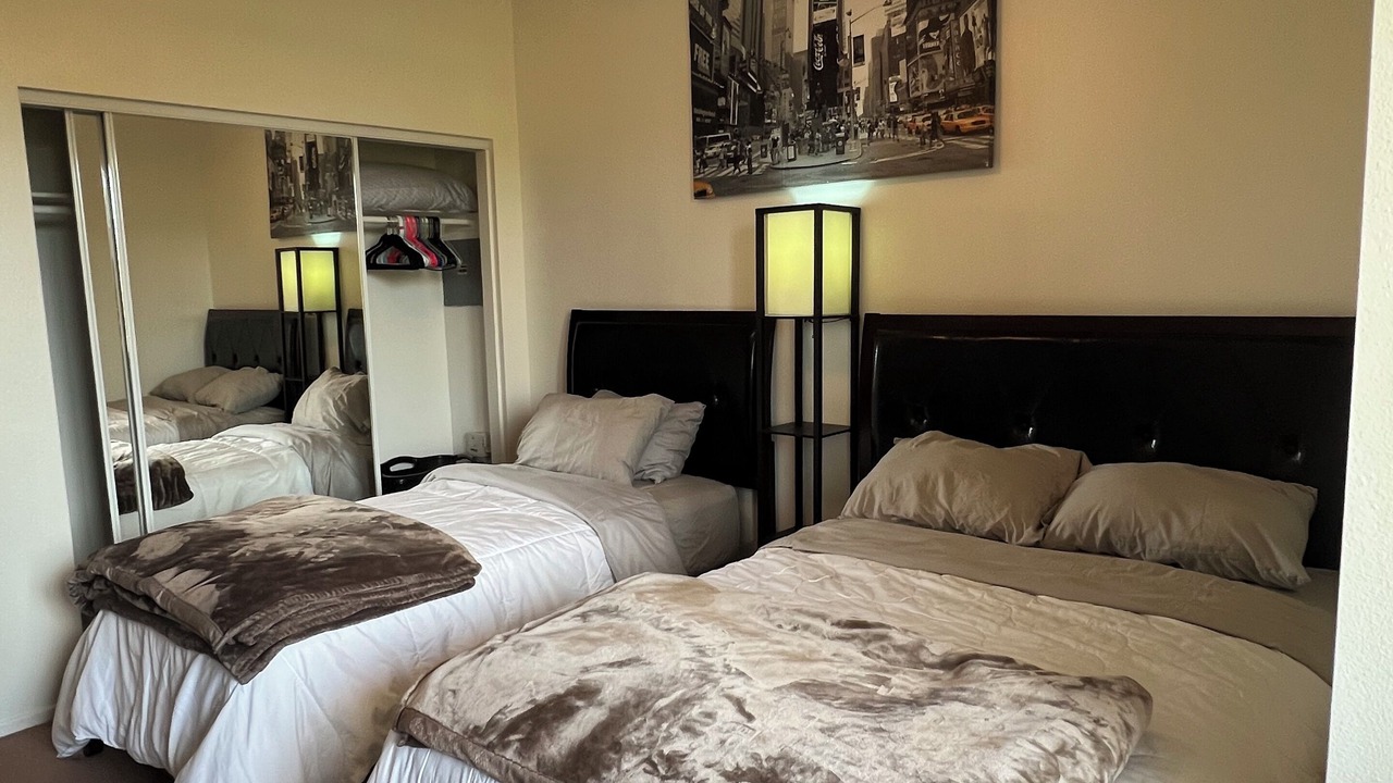 Photo of Bedroom in Panorama City