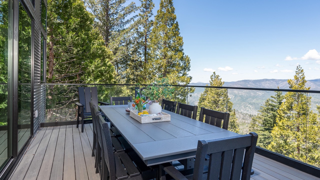 Photo of Outdoor in Yosemite West
