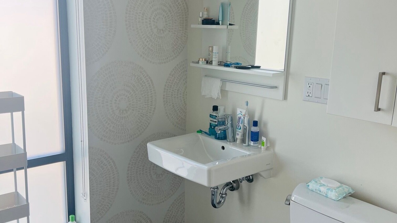 Photo of Bathroom in Lower Pacific Heights